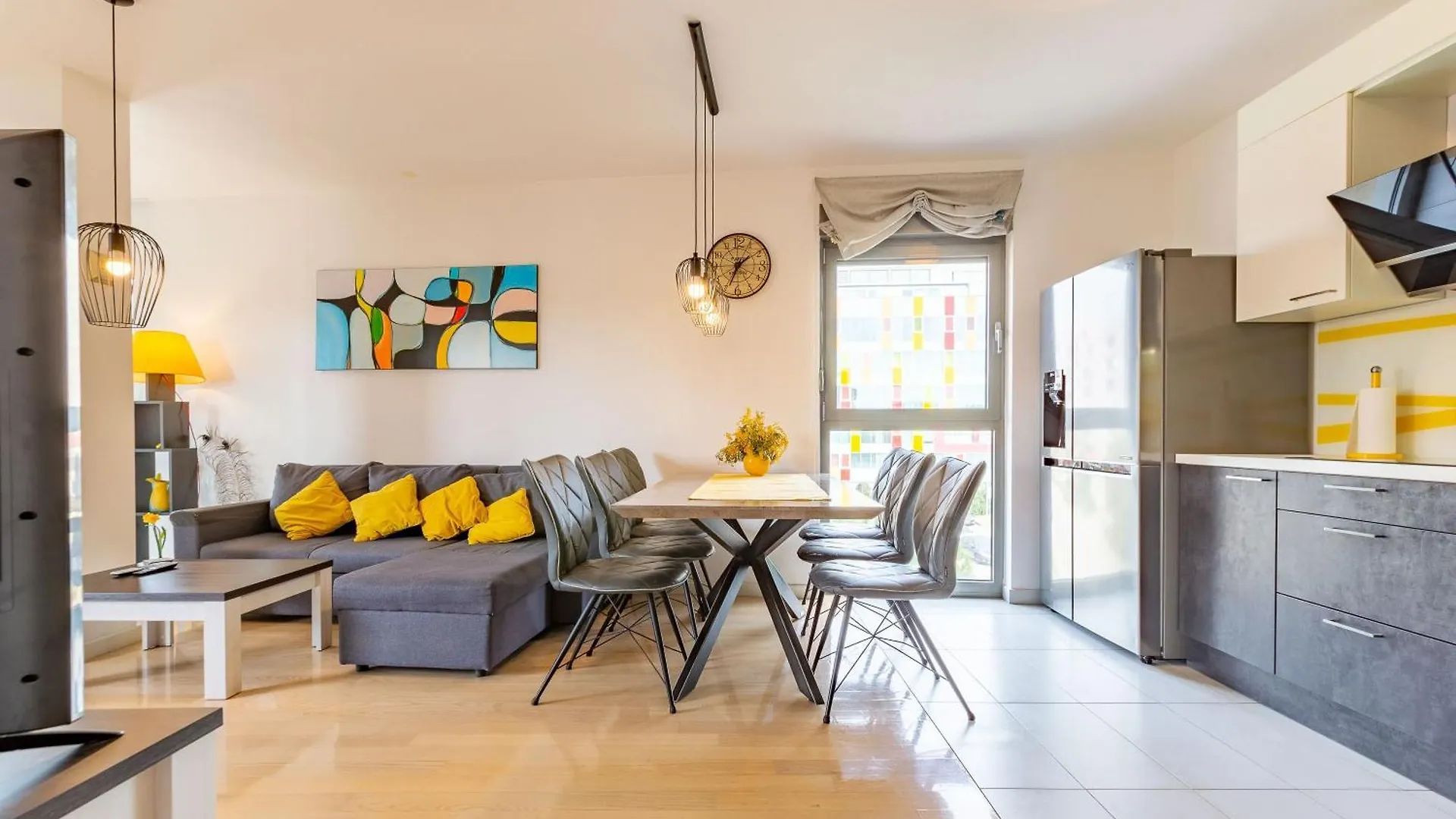Fiorella 2 Bdr Apartment With Balcony Zadar